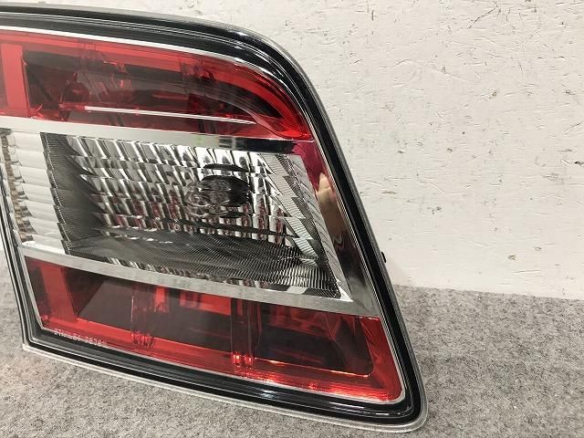 MPV LY3P 左テールランプ/ライト/レンズ 内側 STANLEY P5791