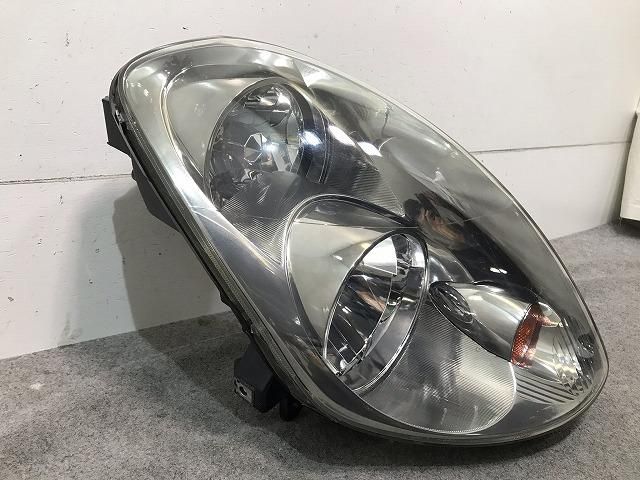 スカイライン セダン V35/NV35/PV35 純正 前期 右ヘッドライト