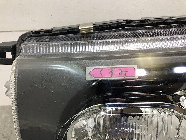 キューブ Z12/NZ12 純正 左ヘッドライト/ランプ ハロゲン レベライザー 刻印ZA STANLEY P8190 日産(113457)