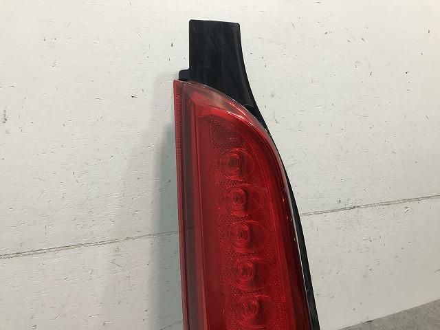 スペーシア MK32S/MK42S 純正 左テールランプ/ライト/レンズ LED