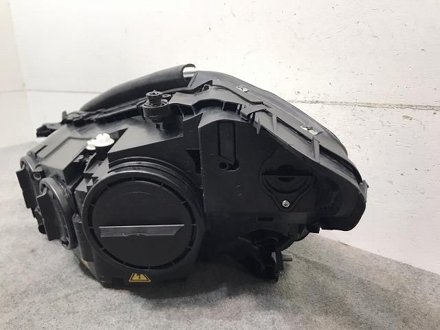 メルセデスベンツ Sクラス 後期 純正 右ヘッドライト HID W221