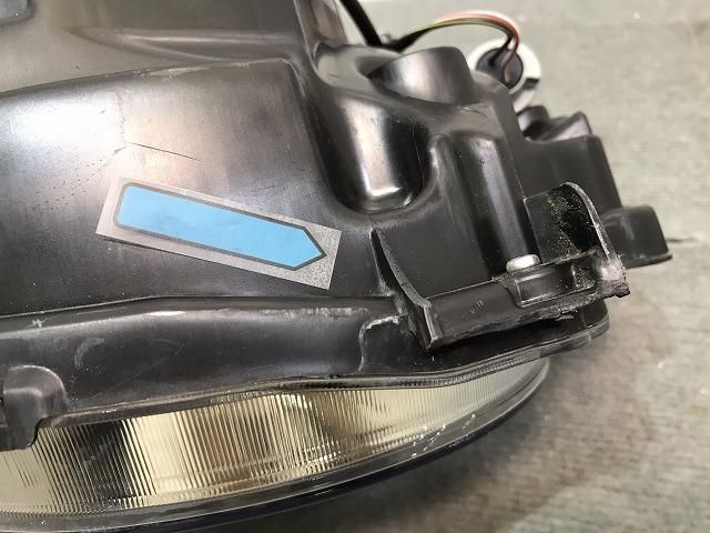 アルト ラパン/HE33S 純正 右ヘッドライト/ランプ キセノン HID アルト ラパン/HE33S 純正 右ヘッドライト/ランプ キセノン HID