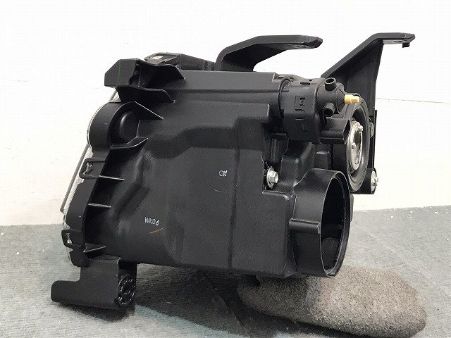 オッティ　ＲＳ／ＥＫスポーツ／Ｈ９２Ｗ／Ｈ８２Ｗ　純正　右ヘッドライト　レベライザー　キセノン　ＨＩＤ　Ｐ６５３７（１２２８１５）