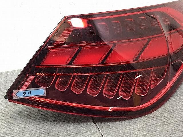 ベンツCクラステールランプ左 A2059064405 ベンツCクラステールランプ左 A2059064405 - メルカリ