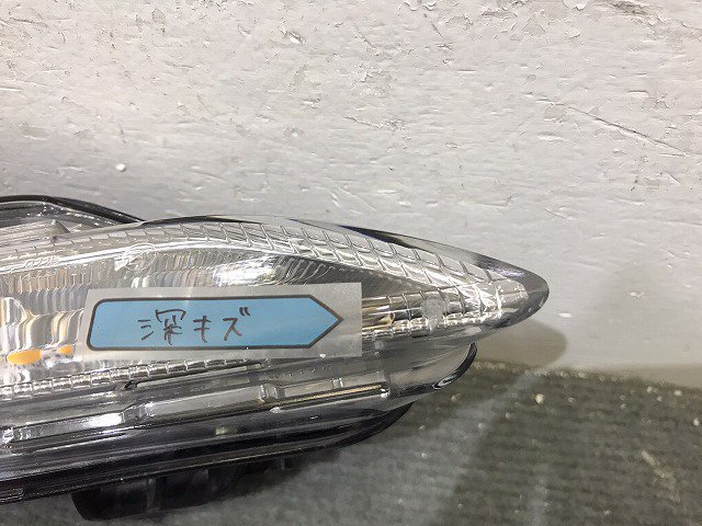 スカイライン V37/YV37/HV37/HNV37 純正 右ウィンカー LED STANLEY W1176 日産(124260)