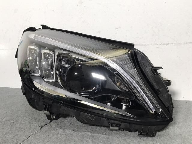 新品!Cクラス W205 純正 後期 右ヘッドライト/ランプ LED HELLA A205