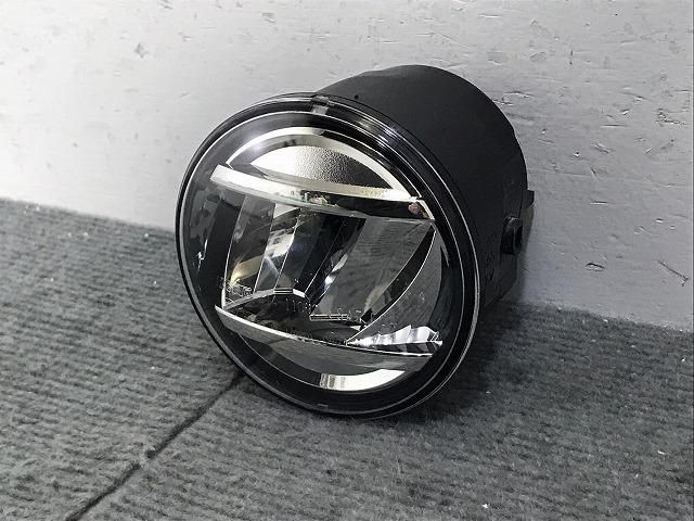 純正 右フォグランプ/フォグライト LED 汎用品 KOITO 114-11092
