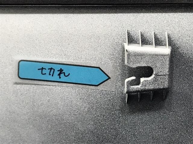 TOMさん専用　ヴォクシー/ノア 純正 スライドドアパネル 左 TOMさん専用 ヴォクシー/ノア 純正 スライドドアパネル 左