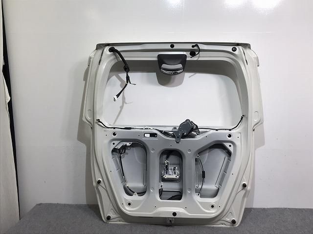 JF1 N-BOX カスタム 純正 リアゲート スポイラー　NH624P JF2 N-BOX/NBOX Nボックス/カスタム JF1/JF2 純正 リアゲート ルーフ