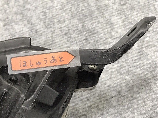 アクア/AQUA NHP10 純正 前期 左 ヘッドライト/ランプ ハロゲン レベライザー 刻印K KOITO 52-244 トヨタ(127697)