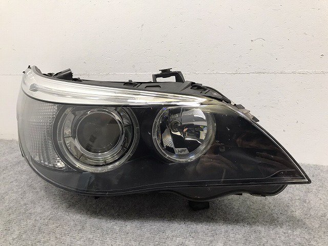 5シリーズ E60/E61/2003-2008 純正 右 ヘッドライト/ランプ キセノン HID HELLA 158 724-00/01  BMW(128407)