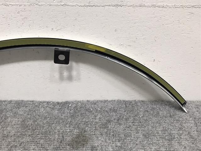 フェアレディZ34ニスモフェンダーアーチモール 新品!フェアレディZ Z34/ニスモ/NISMO 2014-2020 純正 右