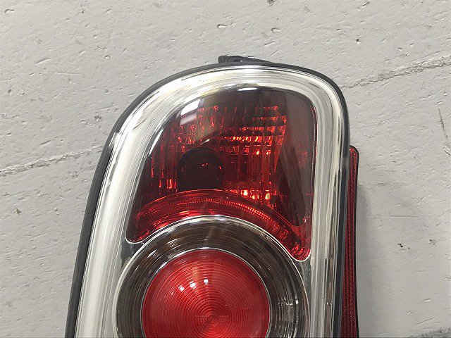 ミニ/クラブマン R55 純正 後期 左 テールランプ/ライト/レンズ LED