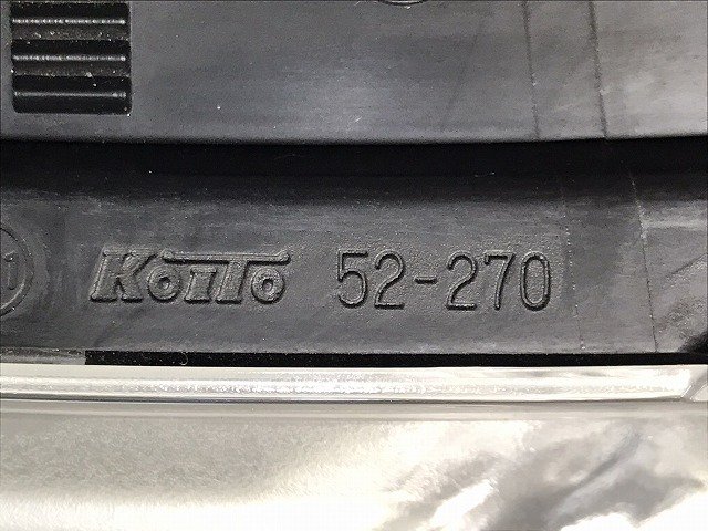 ヴィッツ 130/KSP130/NSP130/NSP135/NCP131 純正 中期 左 ヘッドライト