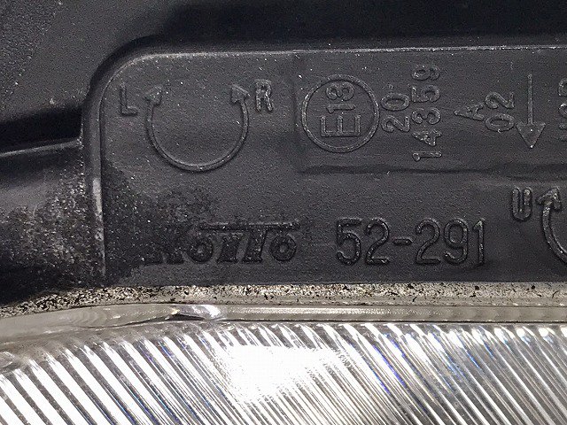 アクア/AQUA NHP10 純正 中期 右 ヘッドライト/ランプ ハロゲン レベライザー 刻印A KOITO 52-291 トヨタ(130352)