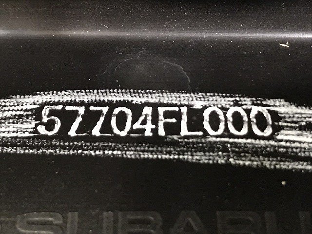 インプレッサG4/インプレッサスポーツ GT2/GT3/GT6/GT7/GK2/GK3/GK6/GK7 純正 前期 フロント バンパー  57704FL000 ダークグレー 61K(131087)