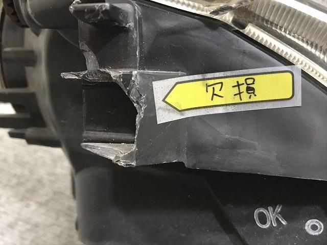 エスティマ/ハイブリッド AHR20W 純正 前期 右 ヘッドライト エスティマ/ハイブリッド AHR20W 純正 前期 右 ヘッドライト