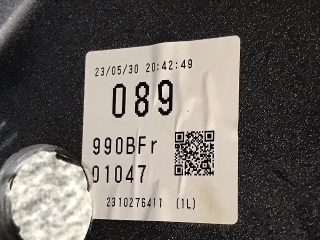 プリウス 60系/ZVW60/ZVW65/MXWH60/MXWH65/MXWH61 純正 フロント バンパー  52119-47B70/80/90/C00 プラチナホワイトパール 089(131896)