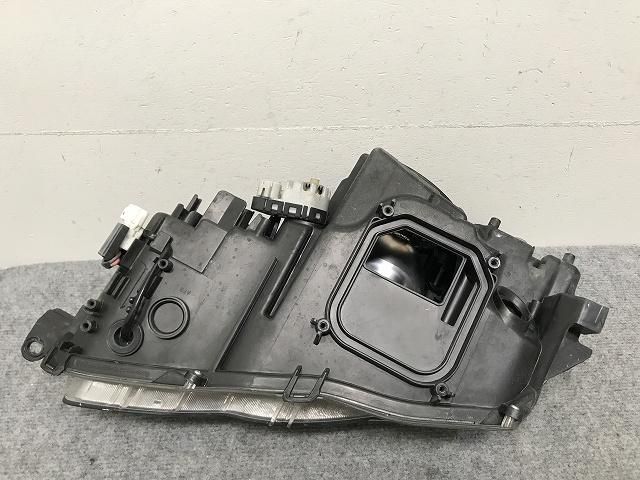 マークX GRX120 ヘッドランプ 左 HID KOITO 22-344 アウトドア