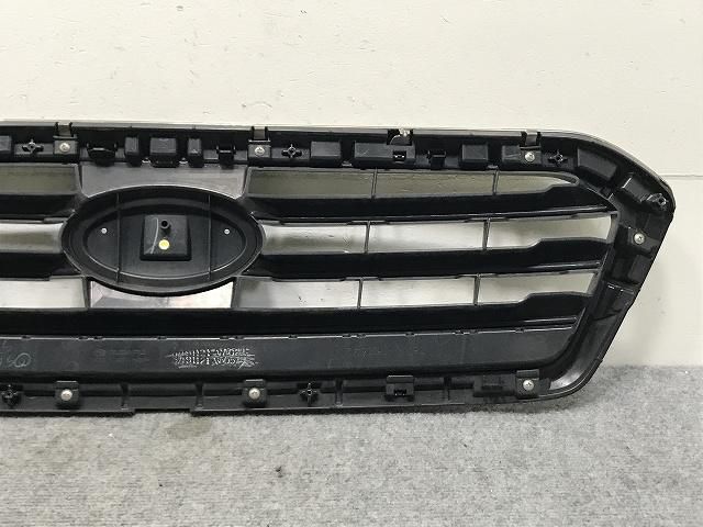 美品☆スバル レヴォーグ VM4 VMG 後期 純正フロントグリル 91121