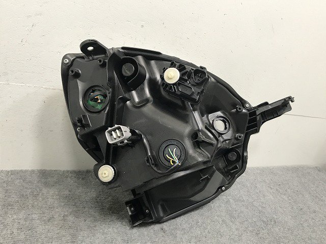 パッソ モーダ/ブーン シルク/スタイル M700A/M710A/M700S/M710S 純正 左 ヘッドライト LED レベ付 YZ  100-69028 81170-B1260(134034)