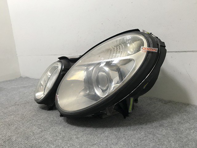 Eクラス W211 純正 前期 左 ヘッドライト/ランプ キセノン HID バラスト AFS無 A 002 820 24 26  メルセデスベンツ(134109)