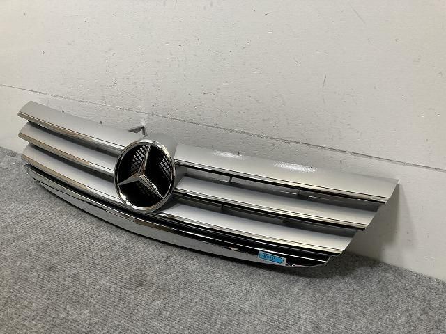 新品!Aクラス W169 純正 前期 フロント グリル/ラジエーター