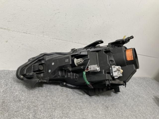 BRZ ZC6 純正 前期 右 ヘッドライト/ランプ キセノン HID