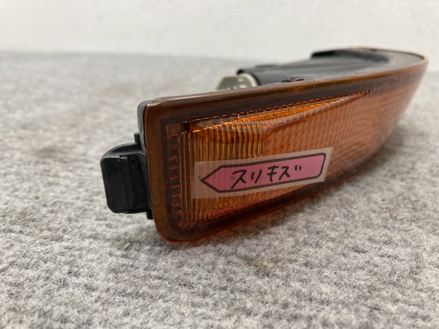 新品!カムリ V30系/1990-1992 純正 右 ウィンカー/ターンシグナルランプ ハロゲン KOITO 32-89 81510-32160  トヨタ(135650)