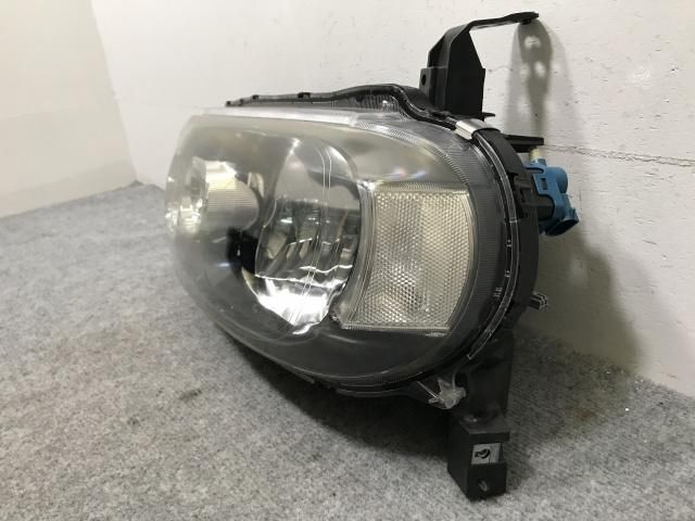 キューブ Z12/NZ12 純正 左 ヘッドライト/ランプ キセノン HID