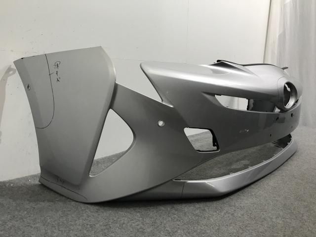 R　トヨタ　純正　プリウス50前期　銀　フロントバンパー 50プリウス前期純正フロントバンパー