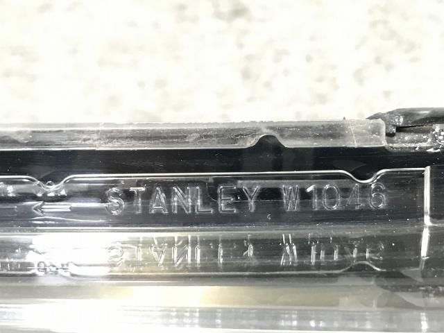 eKワゴン B11W 純正 右 ヘッドライト/ランプ ハロゲン レベライザー