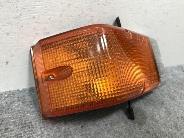 新品!トヨエース/消防車 YH81 純正 右 ウィンカー LED KOITO 36-21 トヨタ(137068)