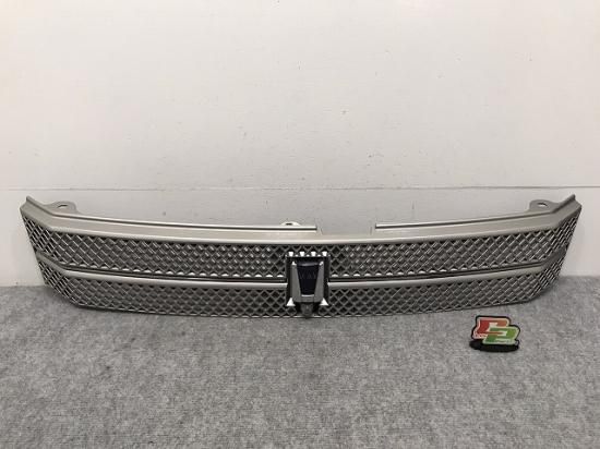 ヴォクシー 80 フロント ラジエータグリル ヴォクシー VOXY/60 系/AZR60G/AZR65G 純正 後期 フロント