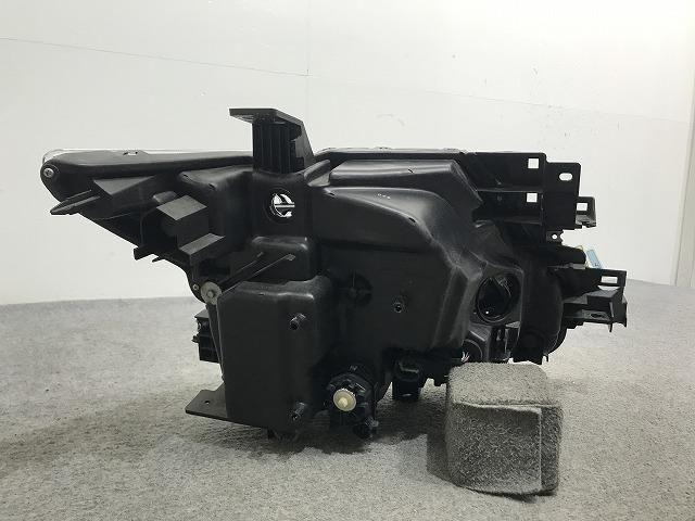 日産エルグランドE52ヘッドライト　左右　純正新品 日産 E52 エルグランド LED 右 純正ヘッドライト 100-23674