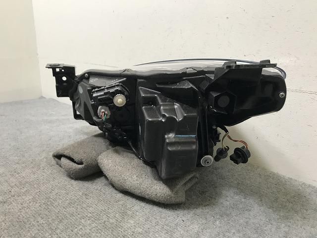 MAZDA2/マツダ2 DJLFS/DJLAS/DJ5FS/DJ5AS 純正 右 ヘッドライト