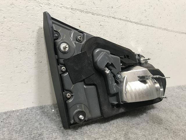 HS/HS250h ANF10 純正 前期 右 テールランプ/ライト/レンズ LED