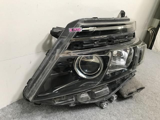ヴォクシー　ZRR80 左ヘッドライト トヨタ 【中古】 ヴォクシー 80 前期 左ヘッドライト LED 81170