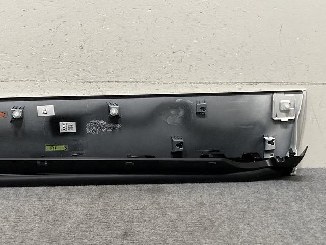 ヴォクシー/ノア 90系/MZRA90W/MZRA95W HV/ZWR90W/ZWR95W 純正