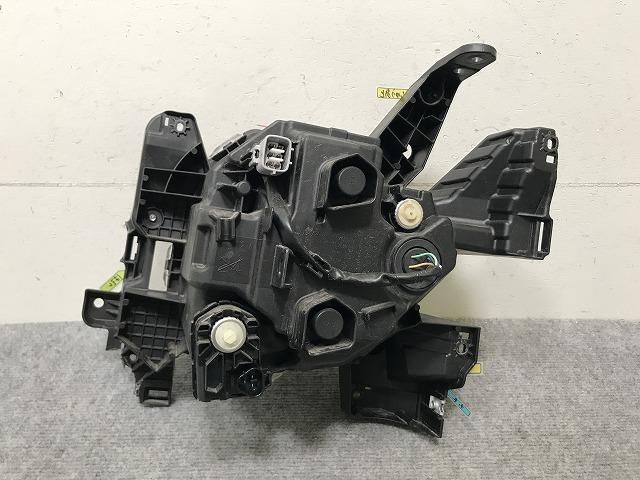 スペーシア MK53S純正コンプレッサー 95201-59S30 取外し