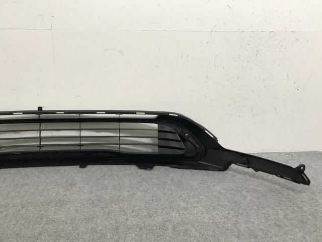 プリウス 60系/ZVW60/ZVW65/MXWH60/MXWH65/MXWH61 純正 フロント