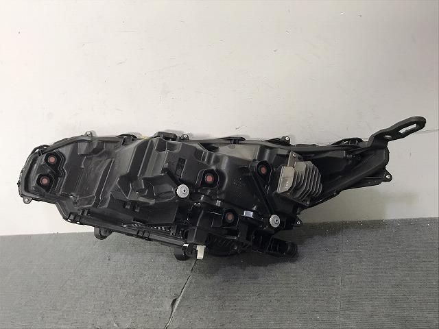 80ハリアー 右ヘッドライト 80ハリアー ヘッドライト加工 | カスタムショップ【球屋】