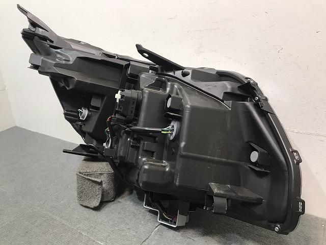 ヴォクシー ZS/煌 80/ZRR80W/ZRR85W ZWR80W 純正 後期 左ヘッド