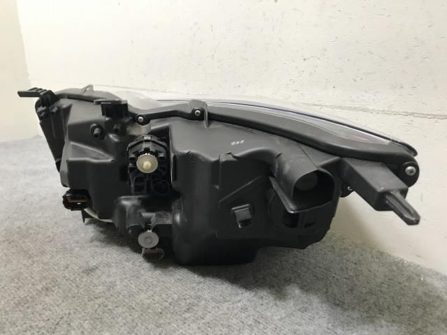 スカイライン V37/YV37/HV37/HNV37/ZV37 純正 中期 右 ヘッド