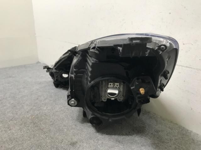フィット GE6/GE7/GE8/GE9 純正 前期 右 ヘッドライト/ランプ