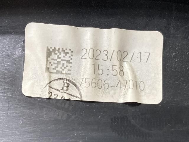 プリウス 60系/ZVW60/ZVW65/MXWH60/MXWH65/MXWH61 純正 左 リア