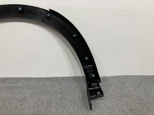 新品!CX-8/CX8 KG2P/KG5P 純正 右 リア フェンダーアーチモール