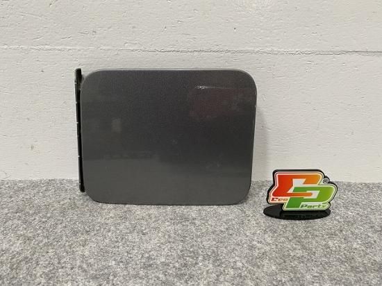 【希少】E52エルグランド ワンオフ フューエルガラスリッド 希少】E52エルグランド ワンオフ フューエルガラスリッド