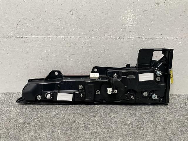 ノア NOAH 90系/MZRA90W/MZRA95W ハイブリッド/ZWR90W/ZWR95W