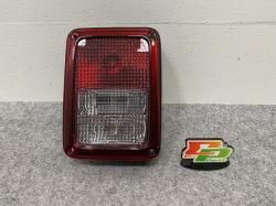 新品!ジープ ラングラー JK36S 純正 右 テールランプ/ライト/レンズ ハロゲン 55078146AG 55078146AG クライスラー(144651)